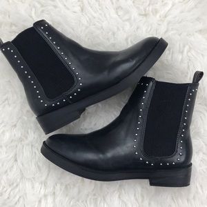 Zara Boots